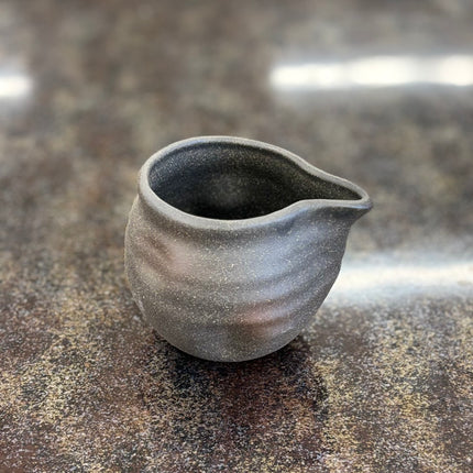 A>42813-460 備前風変形汁次(小)