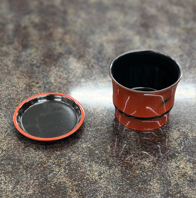 桶型つゆ入れ　黒天朱　ヤクミ皿