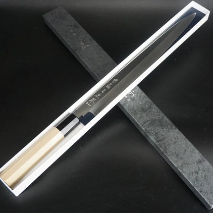 Sakai Takayuki Hammered Damascus VG10 33-layer Gyuto 210mm 07395